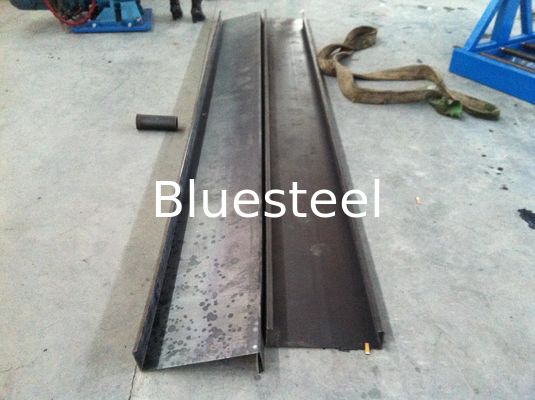 Μηχανή σχηματισμού κυλίνδρων Purlin με κινητήρα αλυσίδας