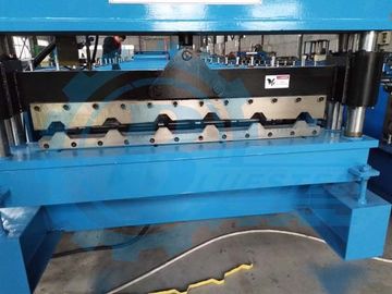 0.3-0.8mm πάχος Μηχανή σχηματισμού κυλίνδρων οροφής μετάλλου 8-15m/min Ταχύτητα σχηματισμού ±2mm Ανοχή κοπής