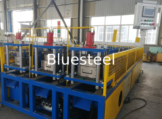 15-20m/min Ταχύτητα Z Purlin Machine Plc Σύστημα ελέγχου 7.5kw